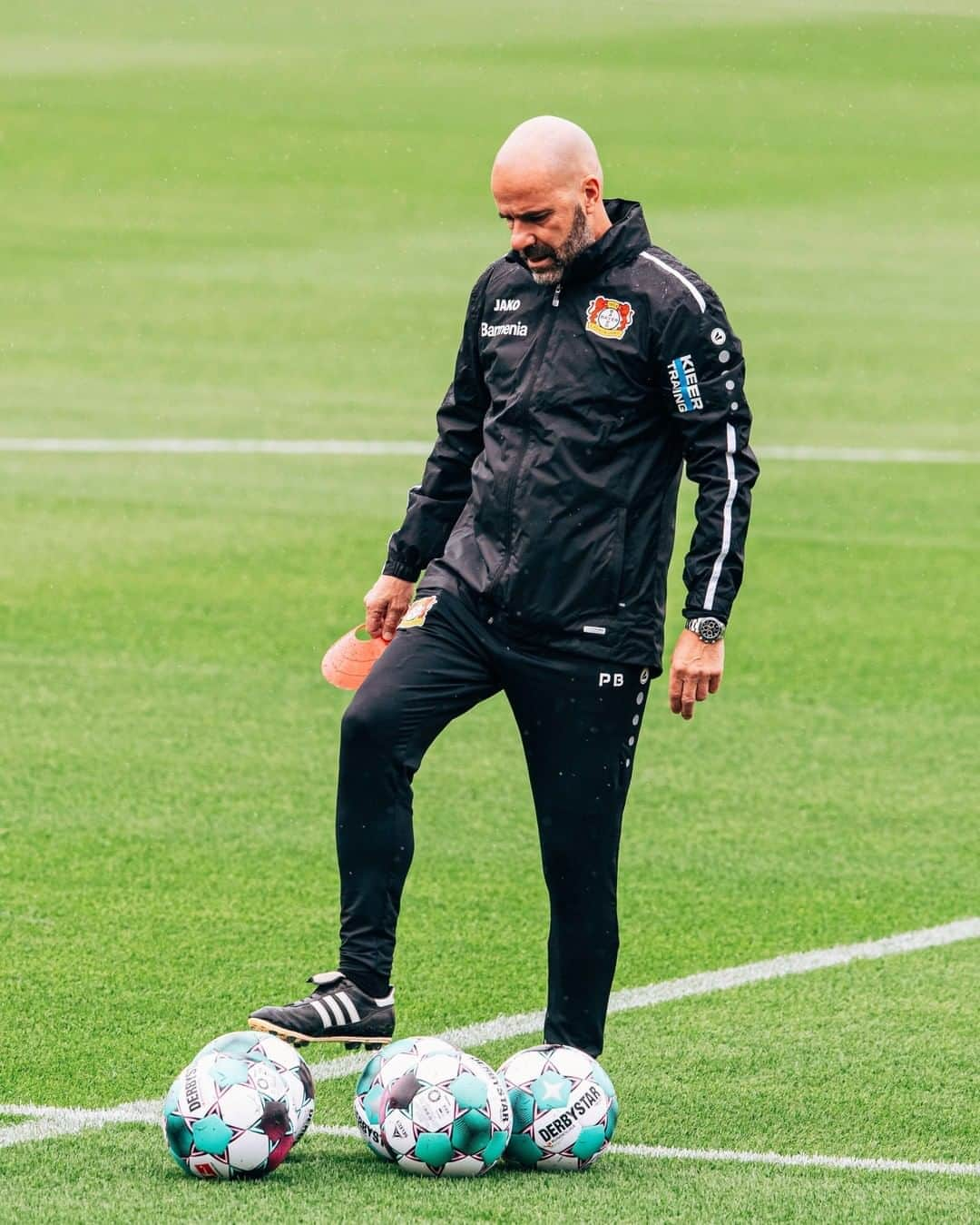 バイエル・レバークーゼンさんのインスタグラム写真 - (バイエル・レバークーゼンInstagram)「Focus on tomorrows test match against @rscanderlecht! 💪  🔜 #B04RSC #Bayer04 #Werkself」9月3日 23時45分 - bayer04fussball