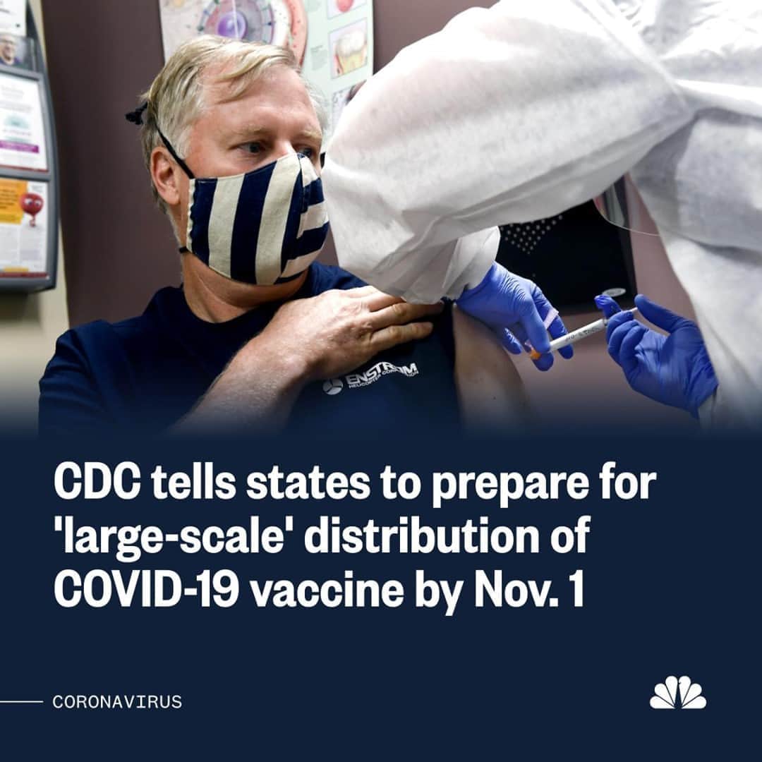 NBC Newsさんのインスタグラム写真 - (NBC NewsInstagram)「The CDC told governors last week to prepare for the possibility of "large-scale" distribution of a potential COVID-19 vaccine by Nov. 1. It remains highly uncertain, however, whether a vaccine will be ready by then or which manufacturer will make it. Tap the link in our bio to read more.⁠ ⁠ 📷 Hans Pennink / @apnews」9月4日 0時48分 - nbcnews