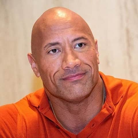 ハリウッド・リポーターさんのインスタグラム写真 - (ハリウッド・リポーターInstagram)「#DwayneJohnson, his wife and two young daughters, 4 and 2, have tested positive for COVID-19. The actor gets candid about his family's experience, at the link in bio.」9月4日 1時03分 - hollywoodreporter