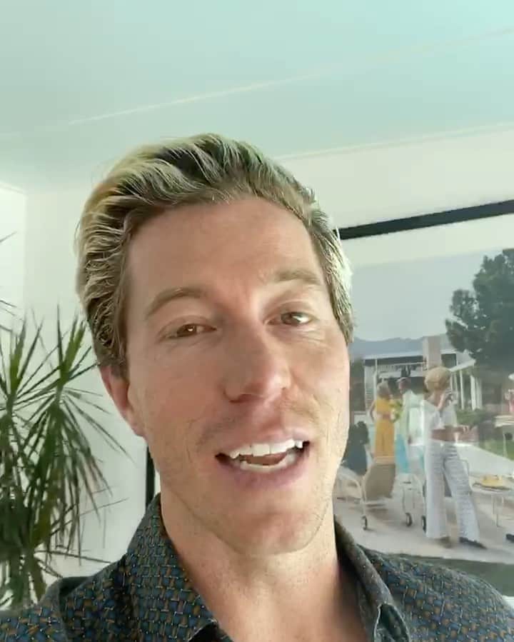 ショーン・ホワイトのインスタグラム：「Happy Birthday to... me! I have one birthday wish today, and it’s this. Please help me show some love for St Judes. I’ve been a supporter of them for years, and the best gift you could give would be to support the treatment of childhood cancer. I’m turning 34 today ... please donate 1 dollar for every year of my life. $34 will make a huge difference to these kids who need it badly. If that’s too much (because I’m SO old), donate my birthday in reverse. 43 dollars. Wait... that’s even more. Never mind. Just donate what you can. Even if it’s one dollar. Times are tough for everyone right now, but anything you can do to help could save a life. Click the link in my bio to get involved. @StJude #forStJude」