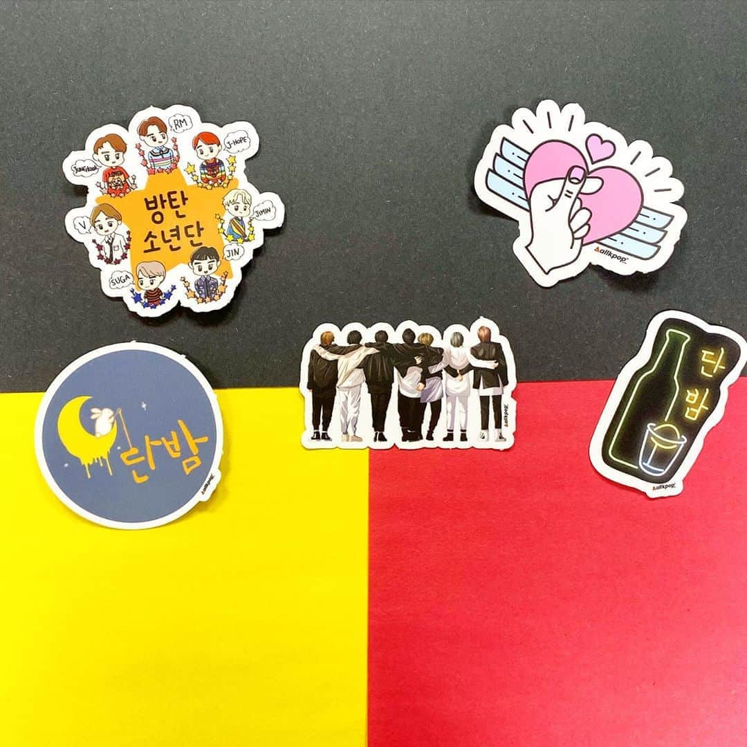 allkpopTHESHOPさんのインスタグラム写真 - (allkpopTHESHOPInstagram)「Thick premium vinyl stickers! Water, scratch, and weatherproof. Bundle & Save! $10 OFF when you buy 10 stickers 🇰🇷」9月4日 1時26分 - allkpoptheshop