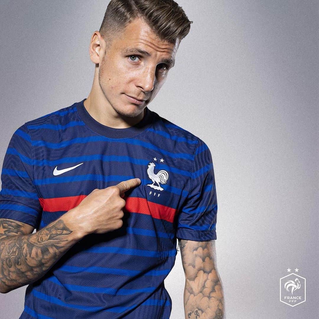 リュカ ディニュさんのインスタグラム写真 リュカ ディニュinstagram Nouveau Maillot Nouvelle Saison Equipedefrance Fff Fiersdetrebleus 9月4日 2時25分 Lucasdigne