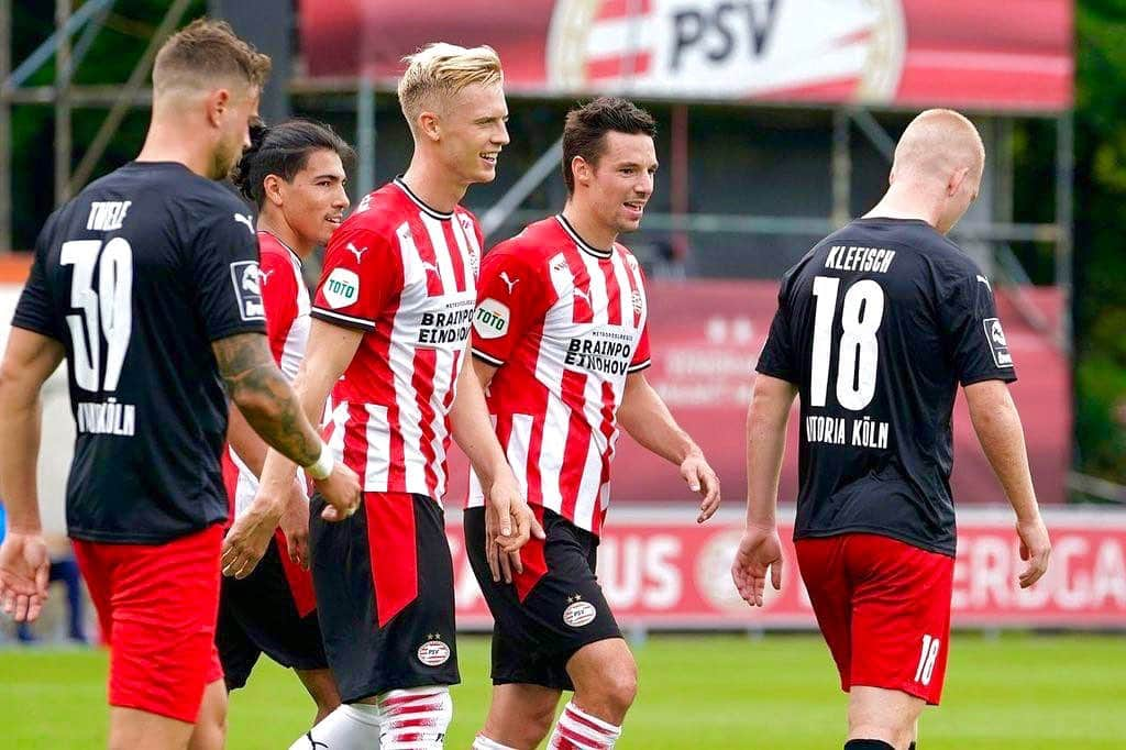 ティモ・バウムガルトルのインスタグラム：「Back with the team 🙏🏽 @psv  ⠀⠀⠀⠀⠀⠀⠀⠀⠀⠀⠀ #baumgartl5 #believeinyourself #psveindhoven」