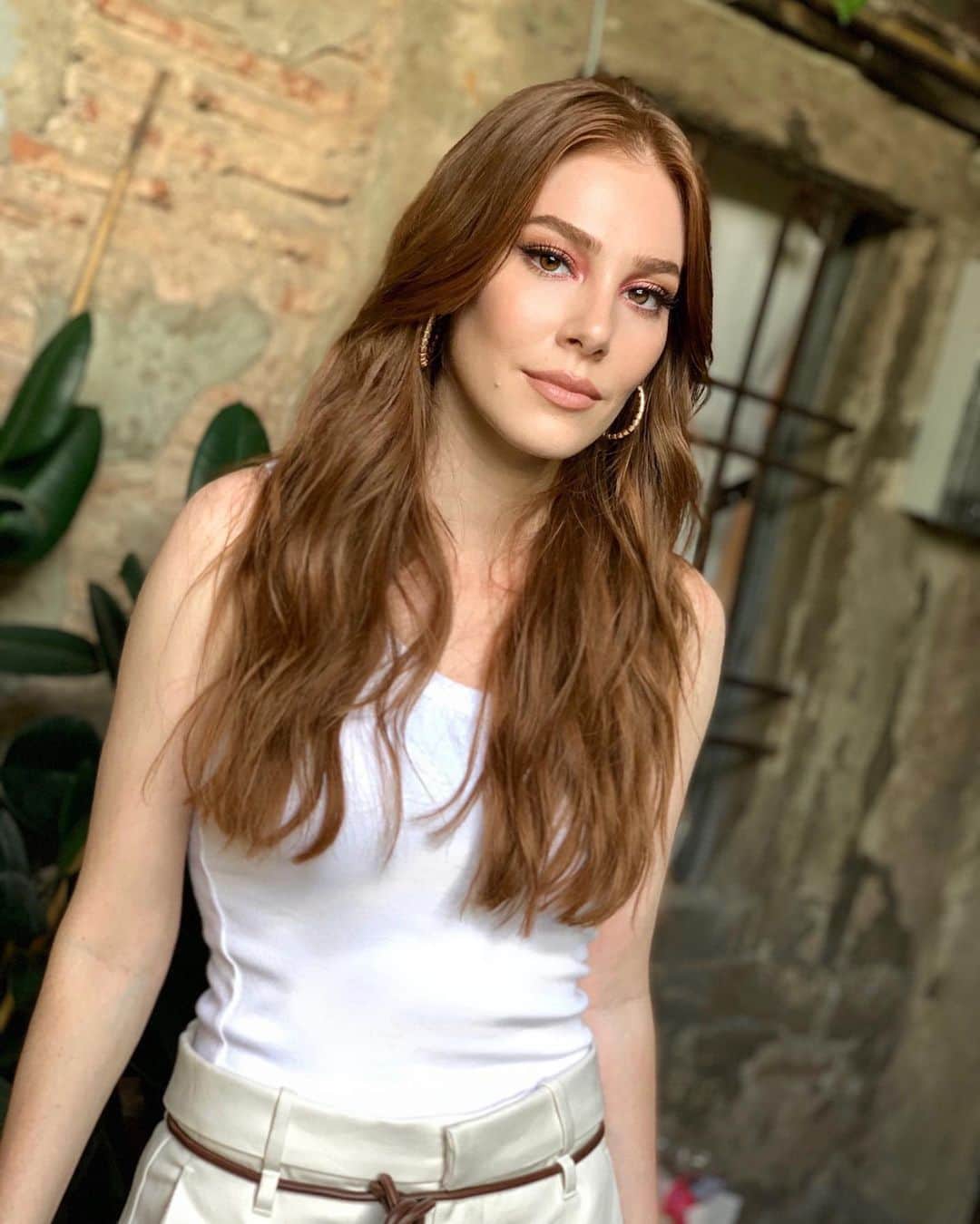 Elcin Sanguのインスタグラム：「📷: @hamiyetakpinar 😘」