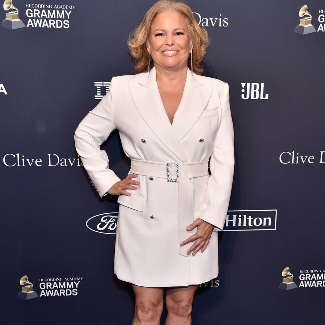 The GRAMMYsさんのインスタグラム写真 - (The GRAMMYsInstagram)「As part of our commitment to evolve hand-in-hand with membership, Black Music Collective will serve as a space for members to speak openly about new and emerging opportunities in Black #music across all genres and identify ways to drive more #representation.⁣ ⁣ @QuincyJones, Jeffrey Harleston, Jimmy Jam (@flytetymejam), Debra Lee (@iamdebralee), @JohnLegend, and Sylvia Rhone (@iamsylviarhone) will serve as honorary chairs of the BMC. A distinguished leadership committee will be confirmed in the coming weeks and will work in sync with the honorary chairs to propel the collective's mission. ⁣ ⁣ Recording Academy Trustee Riggs Morales (@riggysmallz) and Washington, D.C., Chapter Executive Director @JerielJohnson_ will lead the initiative internally.」9月4日 2時44分 - recordingacademy