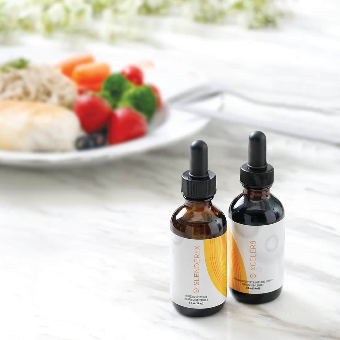 のインスタグラム：「Conquer 👏 those 👏 cravings 👏⁠ ⁠ The all-natural and clinically tested ingredients in our #Slenderiiz drops 💧 curb your appetite, slow the absorption of carbs, boost your metabolism, increase satiety, lower your stress hormones and help you sleep. Trust us, Slenderiiz is backed by real science and is like nothing you’ve ever tried before.⁠ ⁠ ⁠ ⁠ ⁠ #ariix360 #ariix365 #slenderiiz #dropstodrop #droptodrop #successwithslenderiiz #ariixtransformation #ariixproducts #slenderiizjourney #slenderiix #xceler8 #successwithslenderiiz #purenourish #weightlossjourney #exercise #fit #nutrition #fitnessmotivation #eatclean #getfit #cleaneating #inspiration #healthylifestyle #transformation #healthyeating #fitlife⁣ #purenourish #powerboost #beautyboost」