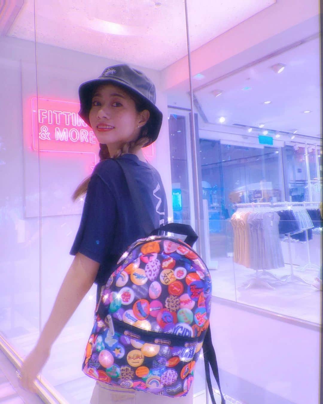 阿部マリアさんのインスタグラム写真 - (阿部マリアInstagram)「🍒🌈🎡 ⋯Backpack⋯ @lesportsactaiwan @bluebelltw」9月4日 13時07分 - _abedesu