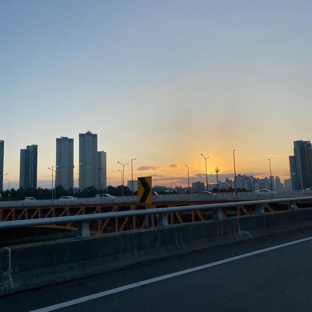ミンヒョン さんのインスタグラム写真 - (ミンヒョン Instagram)9月4日 6時27分 - optimushwang