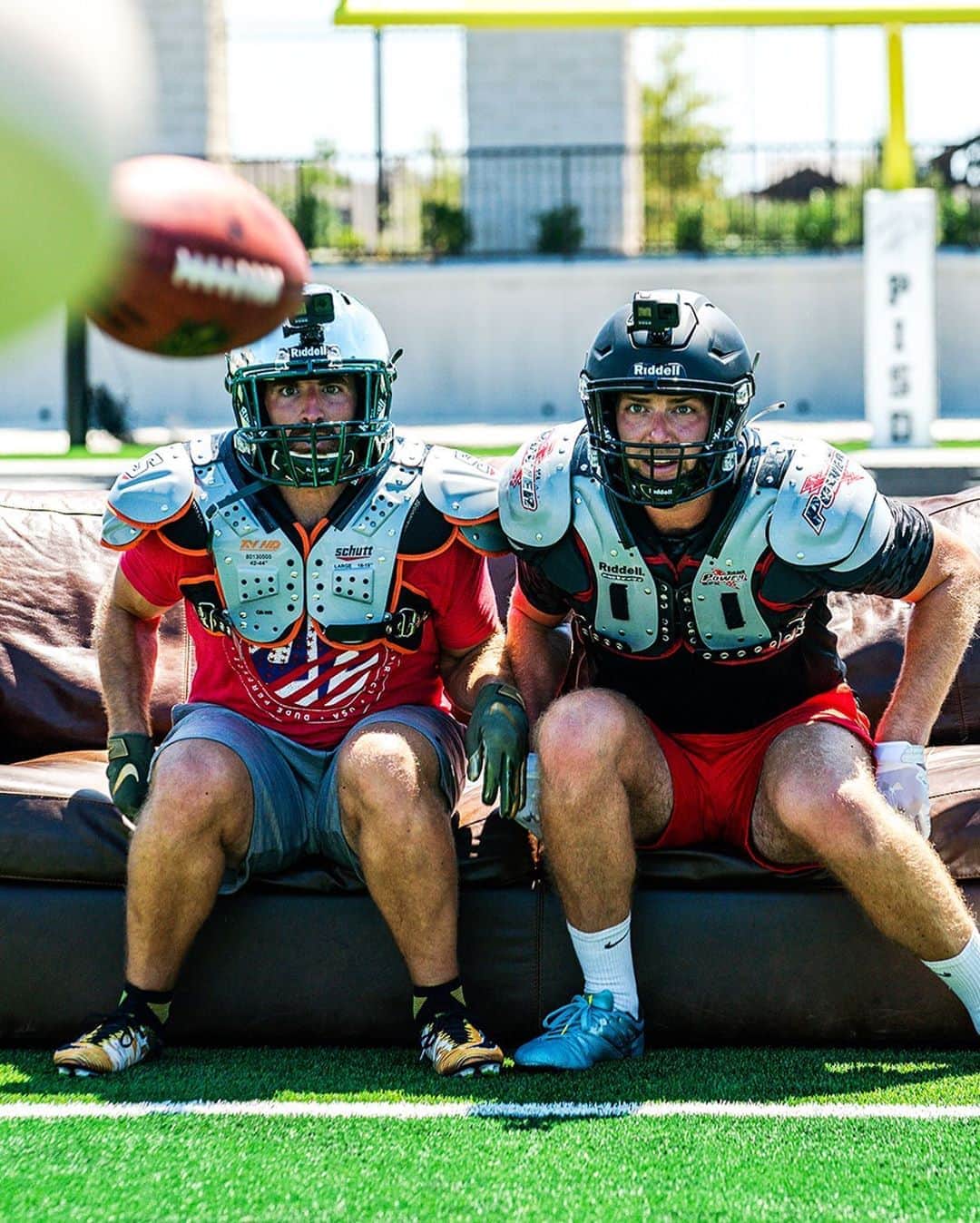 Dude Perfectさんのインスタグラム写真 - (Dude PerfectInstagram)「The NFL returns one week from today, but on MONDAY we’re bringing back a little something of our own…IYKYK 😏」9月4日 6時50分 - dudeperfect