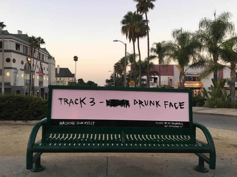 Young Gunnerさんのインスタグラム写真 - (Young GunnerInstagram)「i put each song title on different bus stops throughout LA. follow the map to put the tracklist together before i release it with the album cover tomorrow.」9月4日 7時22分 - machinegunkelly