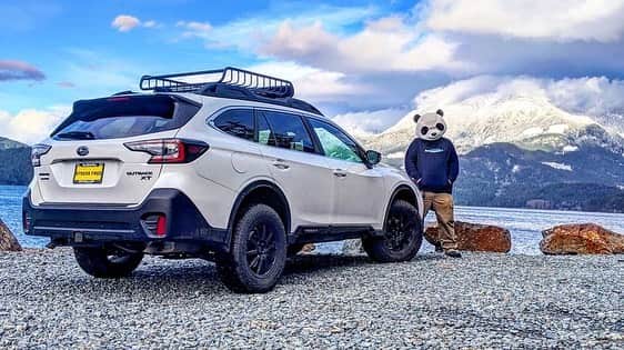 Subaru of Americaさんのインスタグラム写真 - (Subaru of AmericaInstagram)「Meet Evrim, who loves taking his Subaru on road trips to discover new areas. He enjoys photography, plane spotting, building LEGOS and most importantly taking his dog Boris on day trips.  Visit meetanowner.com to e-meet @pandaonyxwagon and other owners. #MeetAnOwner」9月4日 7時43分 - subaru_usa
