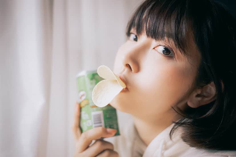 のインスタグラム：「ぴよ🐣 photo 嘉さん #igers  #japan_photo_now #good_portraits_world  #closeupphotography  #closeup_archive  #500px  #1x #team_jp_  #art_of_japan_  #lovers_nippon  #ig_phos  #tokyocameraclub  #instagramjapan  #japan_of_insta  #japan_art_photography #instagram #igersjp  #ig_japan #ビジョビ  #instalove  #officelady」