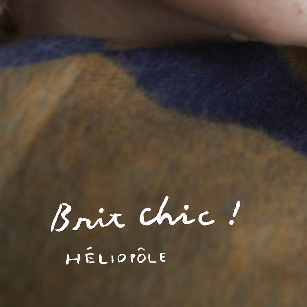 エリオポールのインスタグラム：「. Brit chic! 9.4.fri.-10.4.sun. . 今シーズンのエリオポールのテーマの一つ、“Brit chic!”。 イギリスを代表するタータンチェックや千鳥格子など、さまざまなチェック柄のアイテムが揃います。コーディネートの主役にも挿し色にも、チェック柄は流行に左右されないトラディショナルなスタイルが魅力。歴史と伝統の深さを感じさせてくれる、O'NEIL OF DUBLIN（オニールオブダブリン）・BEGG X CO（ベグアンドコー）からは、エリオポール別注アイテムが登場します。 . . PRESENT 期間中、全店舗・online storeにて¥20,000（税抜）以上をお買い上げのお客さまに、人気イラストレーター塩川いづみさんとコラボレーションしたカラビナ付きエコバッグをプレゼントいたします。 ＊なくなり次第終了となります。 ＊HÉLIOPÔLE10 店は対象外となります。 . . 塩川いづみ:  イラストレーター。長野県生まれ。広告、書籍、雑誌、プロダクトのイラストレーションを中心に活動するほか、作品の展示発表も行う。 . . . #HELIOPOLE #エリオポール #britchic  #2020aw #autumnwinter #selectshop #fashion #style #british #britishstyle」