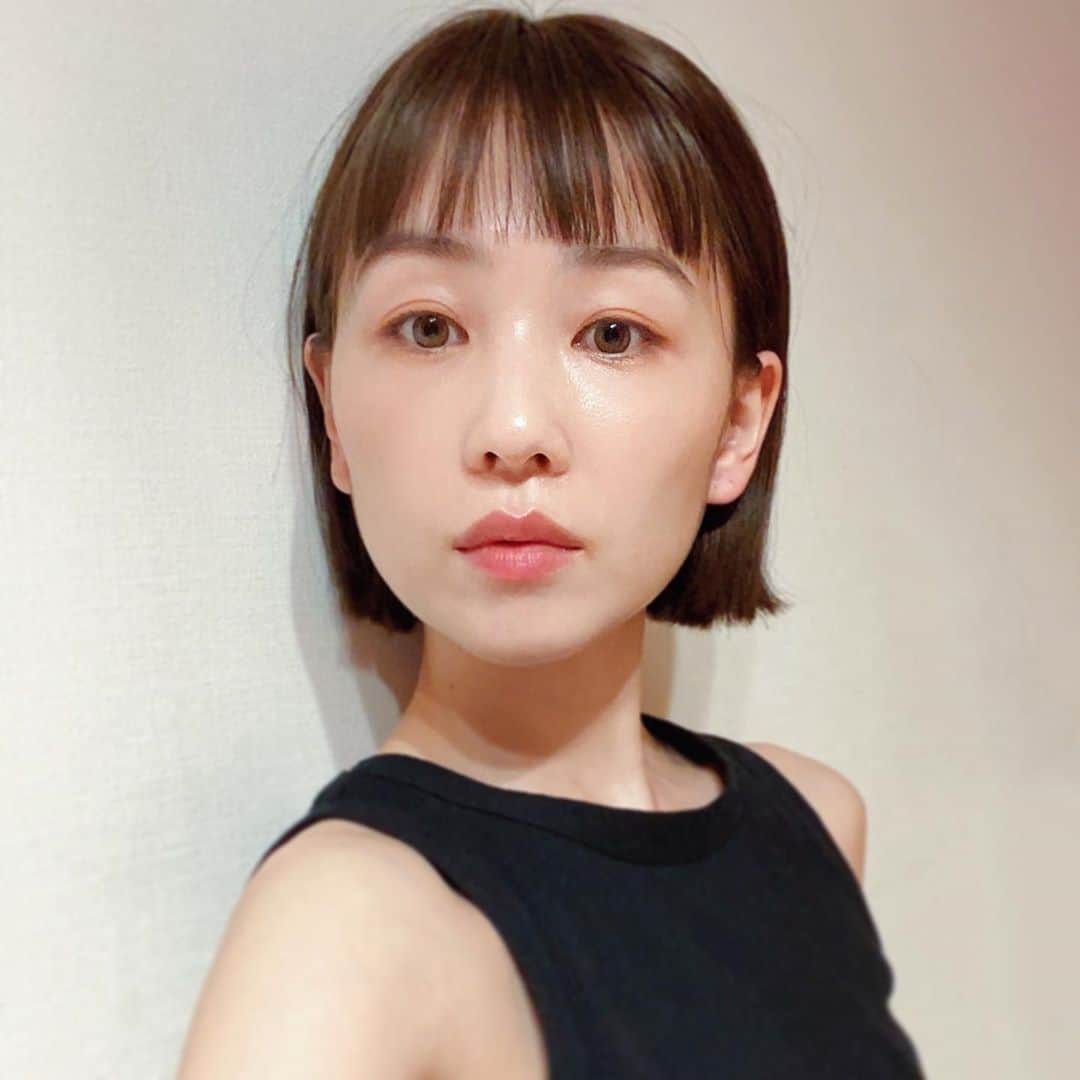 千国めぐみさんのインスタグラム写真 - (千国めぐみInstagram)「VOGUE GIRL デジタルマガジンでお気に入り色々紹介しています。 (最後の動画は……🙄笑って…)」9月4日 10時34分 - chikunimegumi