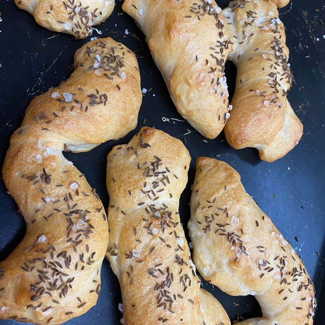 魔女菅原のグルメインスタ