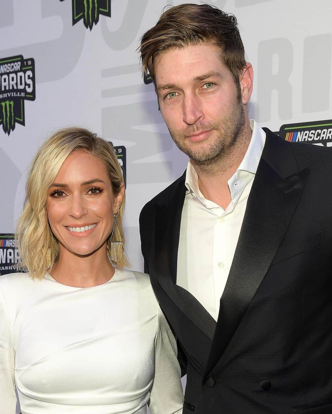 Just Jaredさんのインスタグラム写真 - (Just JaredInstagram)「Kristin Cavallari’s ex Jay Cutler was spotted on a date with conservative political pundit Tomi Lahren. Tap this photo at the LINK IN BIO to learn more about their night out and what sources are saying about them. #JayCutler #TomiLahren Photos: Getty」9月4日 11時17分 - justjared