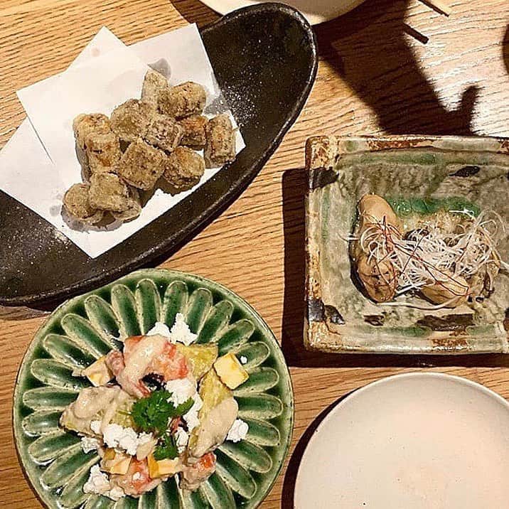 関西LIFE－homelife－のインスタグラム：「【兵庫県・神戸】 おひつごはんを食べれる【ごはんや一芯】 ごぼうの唐揚げは何と山椒風味！ホクホクしてて美味しかったです☆ そのほかにもアラカルトで色々といただきましたがどれもハズレなし♪ ランチでも、夜ごはんでも、オススメのお店です！ . @homelife_local では #homelife_兵庫 では兵庫のいいところを紹介していきます。みなさんの大好きな兵庫を教えてください。 . . #ごはんや一芯 #おひつごはん #和食 #お米 #ごぼう唐揚げ #山椒風味 #神戸 #ほっこり #コース #ランチ #ディナー #人気店 #グルメ#三宮ランチ #三宮ディナー #三宮グルメ #兵庫ランチ #兵庫ディナー #兵庫グルメ #兵庫旅行 #兵庫観光 #兵庫旅 #そうだ兵庫行こう #旅行 #兵庫 #japan #japantrip #japantrip2020 #hyogo」