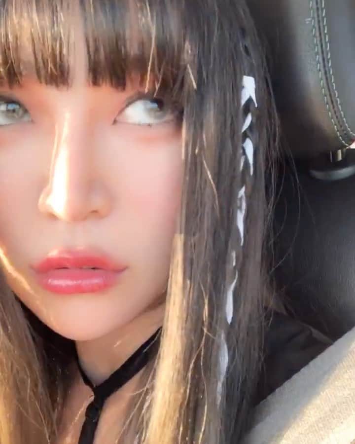 DJ mariennuのインスタグラム：「Fav♾♾♾hairstyle #2019」