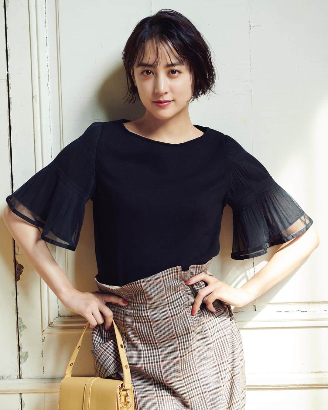 Arpege Storyさんのインスタグラム写真 Arpege Storyinstagram Apuweiser Riche 𝐖𝐄𝐁 𝐀𝐋𝐁𝐔𝐌 9 4 New Release 袖プリーツニット No 3535 Price 13 000 Tax Col 黒 オフ白 茶 Size M ハイウエストタイトスカート No