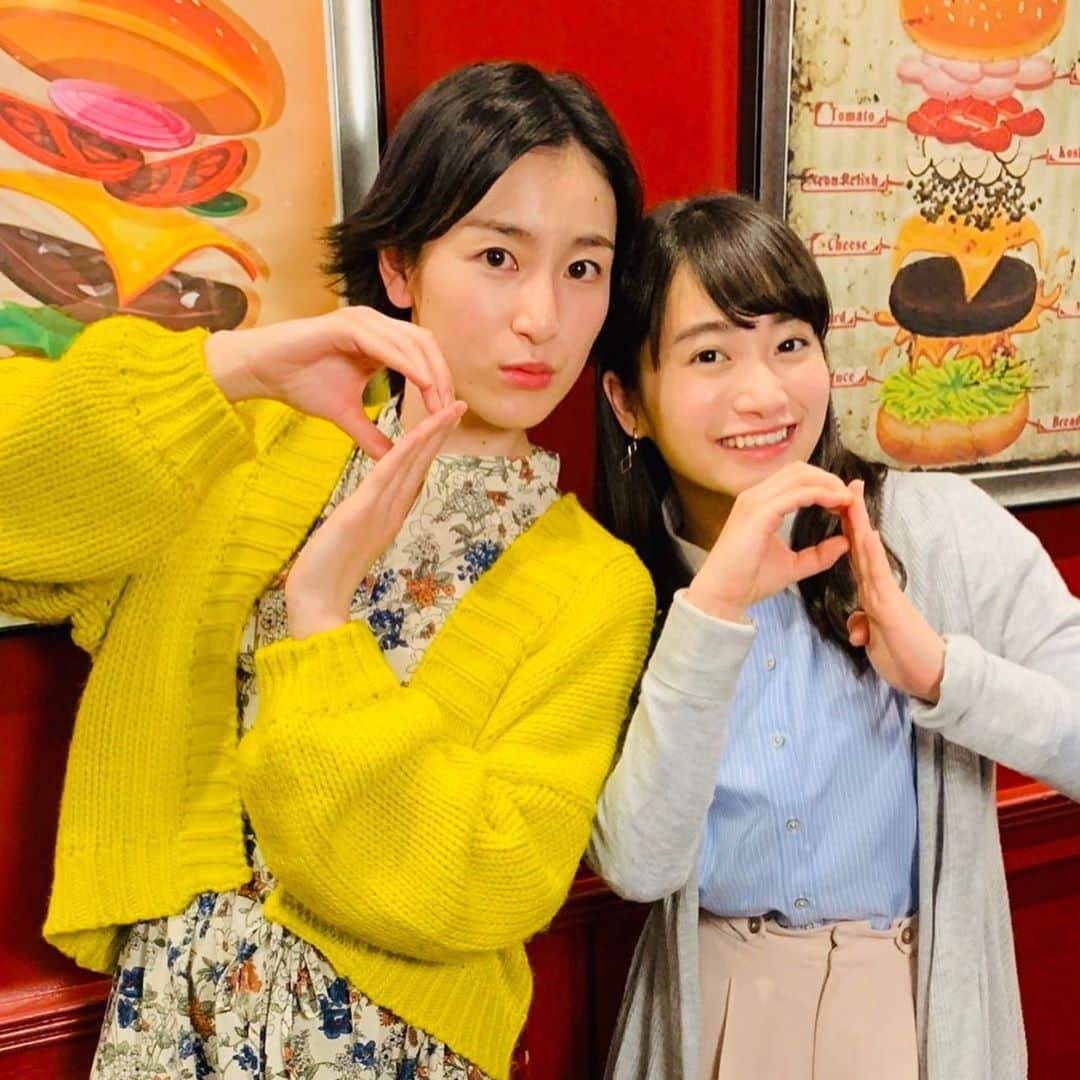 女子グルメバーガー部のインスタグラム：「#女子グルメバーガー部 今夜は9話です！﻿ 初登場コンビ #福田愛依& #宮下かな子 がいままでの女子たちとどう繋がるのか、お楽しみに〜🍔🍔」