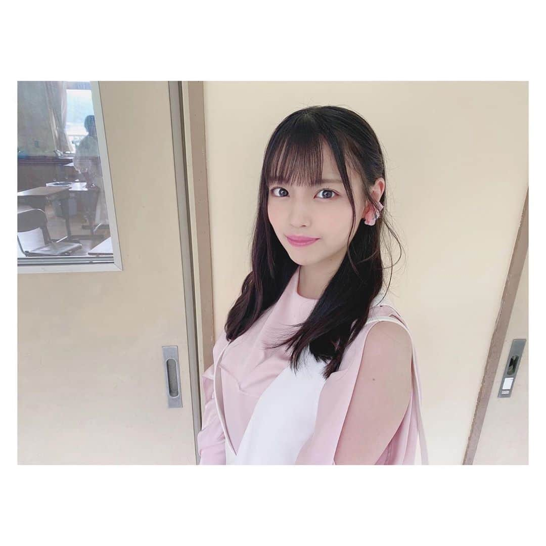 岩田陽菜さんのインスタグラム写真 - (岩田陽菜Instagram)「今日はファンの皆さんと投票配信や今後の配信でやることを決めました〜！☺️💕﻿ ﻿ たくさんの方に応援してもらえるように、頑張るぞ〜！😚﻿ ﻿ #ひなちゃんと瀬戸内を全国に﻿ #STU48﻿ #思い出せる恋をしよう﻿ #私服#衣装#学校#大学生ファッション#school#ヘアアレンジ#巻き髪」9月4日 22時13分 - hina_naso_stu48