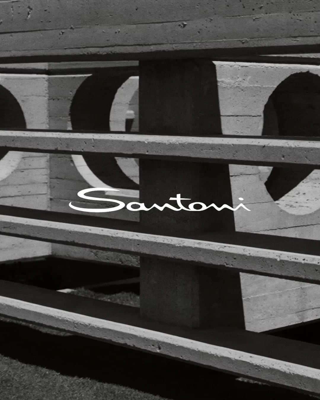 サントーニのインスタグラム：「Essential elegance: every detail, carefully crafted in the Santoni Fall 20-21.  #Santoni #madeinSantoni #makersofbeauty #SantoniFW20」