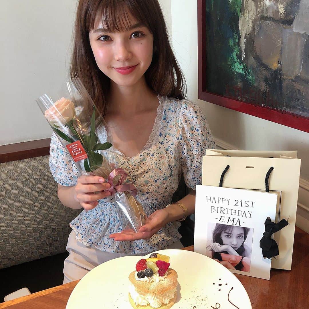 山﨑愛麻のグルメインスタ