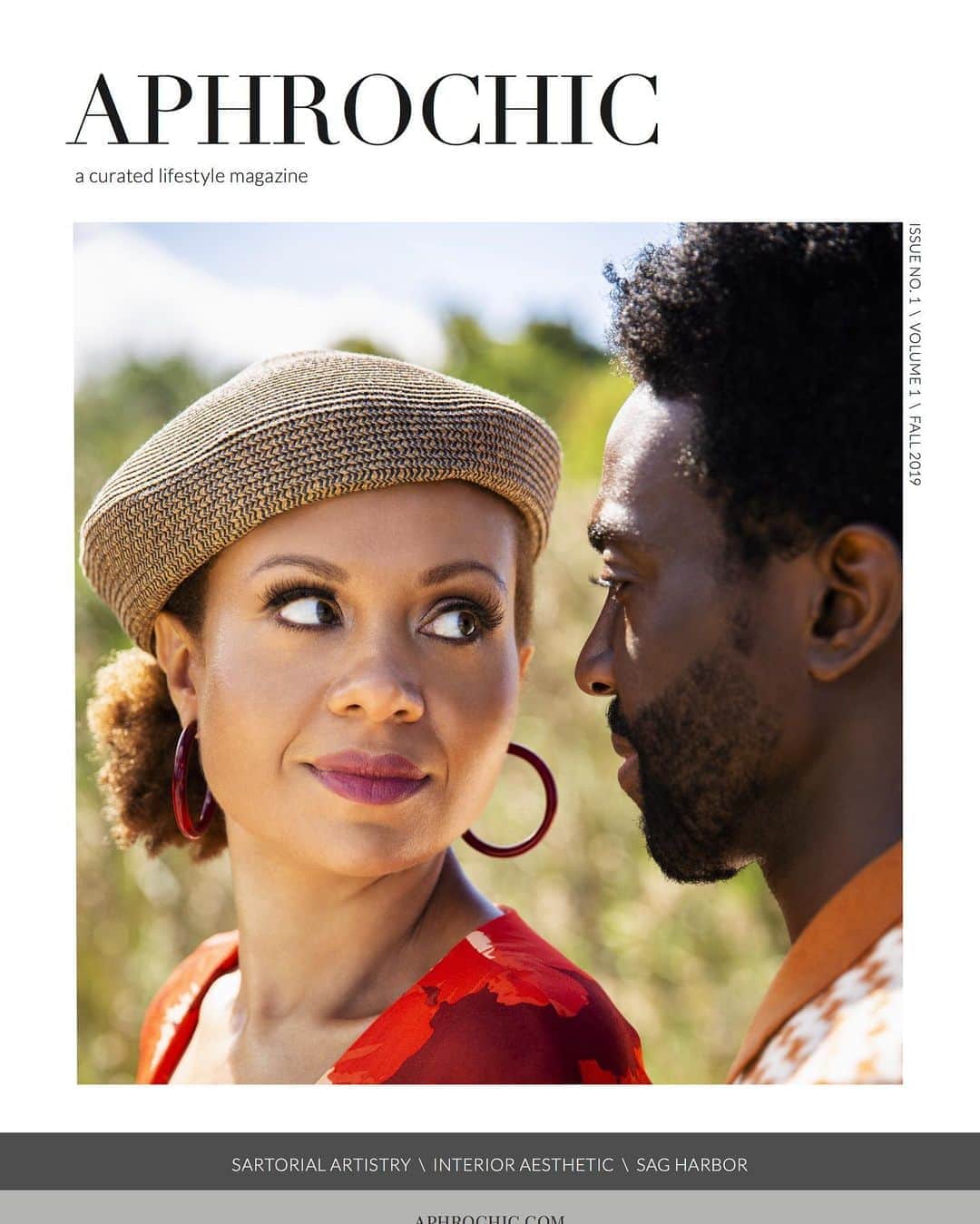 のインスタグラム：「We want to thank Grace and all of you so much for an amazing week here on D*S. As a thank you we have a giveaway! One of you will receive all four print issues of @AphroChic Magazine!   To enter the giveaway, follow us @AphroChic on IG and repost a photo of your favorite cover with the hashtag #aphrochicmag. We’ll be following along in our feed and will choose one lucky winner on Monday.」
