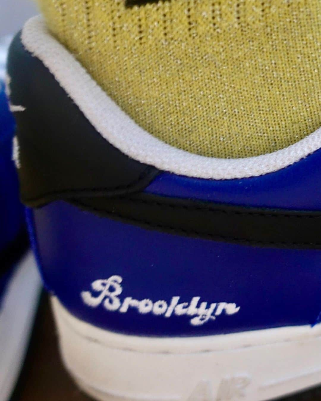 ファボラスさんのインスタグラム写真 - (ファボラスInstagram)「Proud of where i come from.. Hype about where I’m going..   #AF1Brooklyn2004」9月4日 23時07分 - myfabolouslife