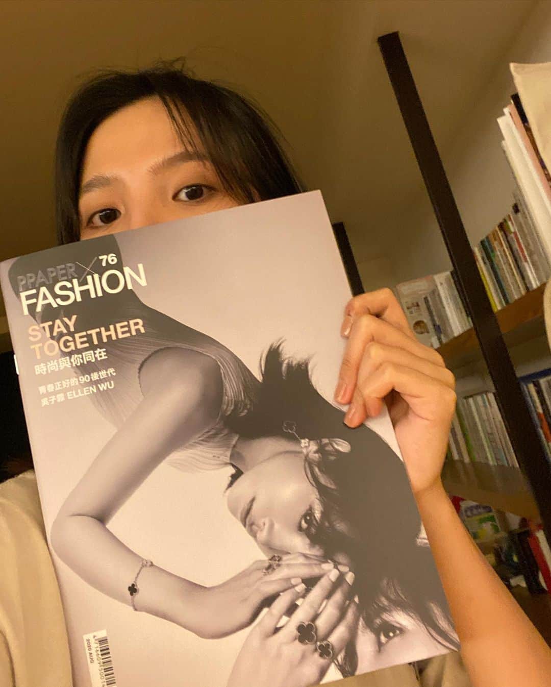 吳子霏（Ellen Wu）さんのインスタグラム写真 - (吳子霏（Ellen Wu）Instagram)「@ppaper_magazine #behindthescenes」9月4日 23時08分 - ellenwuuuuu