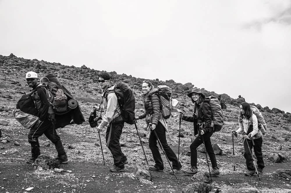 ラライン・シャーさんのインスタグラム写真 - (ラライン・シャーInstagram)「Earlier this year on my Kilimanjaro hike with my #squadonamission 👊🏼  Organised by: @projectcchange Travel by: @awethentic_travel  Video by: @awethenticstudio」9月4日 23時14分 - ralineshah