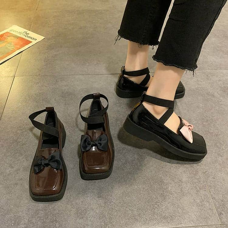 SweetHeart ショップさんのインスタグラム写真 - (SweetHeart ショップInstagram)「リボン付きパンプス スニーカー シューズ SHS510301  (￥2,690)  新作アイテムか 入荷  #サンダル #リボンサンダル #ギンガムチェック #チェックサンダル #サンダルコーデ #大人ガーリー #ガーリー #snidel #プチプラ #プチプラファッション #l4l #プチプラコーデ #夏ファッション #l4f #夏コーデ #ザラジョ#ママファッション #baseec #ザラ #ユニクロ #ジーユー #いいねした人全員フォローする #スナイデル #今日のコーデ」9月4日 23時34分 - sweetheartstore0711