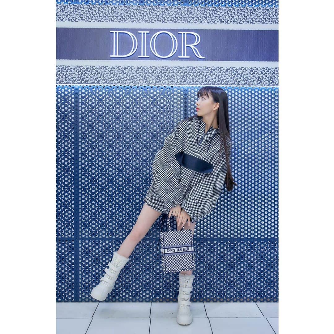 木村心美さんのインスタグラム写真 - (木村心美Instagram)「@dior #DiorIsetan  ・ 9月15日まで、伊勢丹新宿店の本館１階にて、ポップアップストアが開催されています！ドットで染まっています。可愛い。 ・ POLKA POLKA POLKA DOT~! I love it~. 🥰 ・ Thank you for the lovely make up! @rieshiraishi1220 🥰💜」9月4日 15時39分 - cocomi_553_official