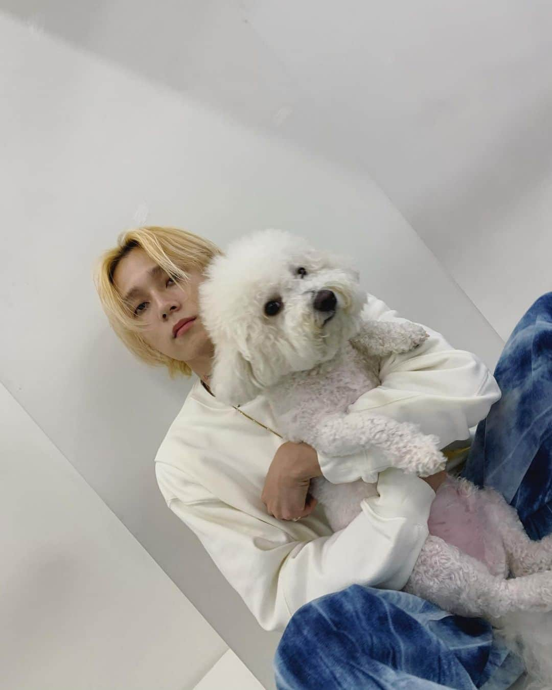 イドンさんのインスタグラム写真 - (イドンInstagram)9月4日 15時51分 - hyojong_1994