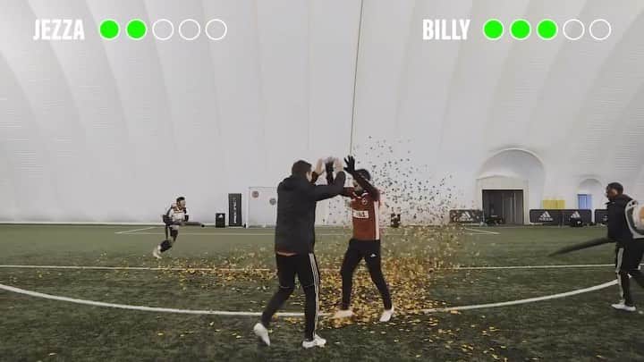 F2Freestylersのインスタグラム：「Leaf it out.....🍂🍃🤣」