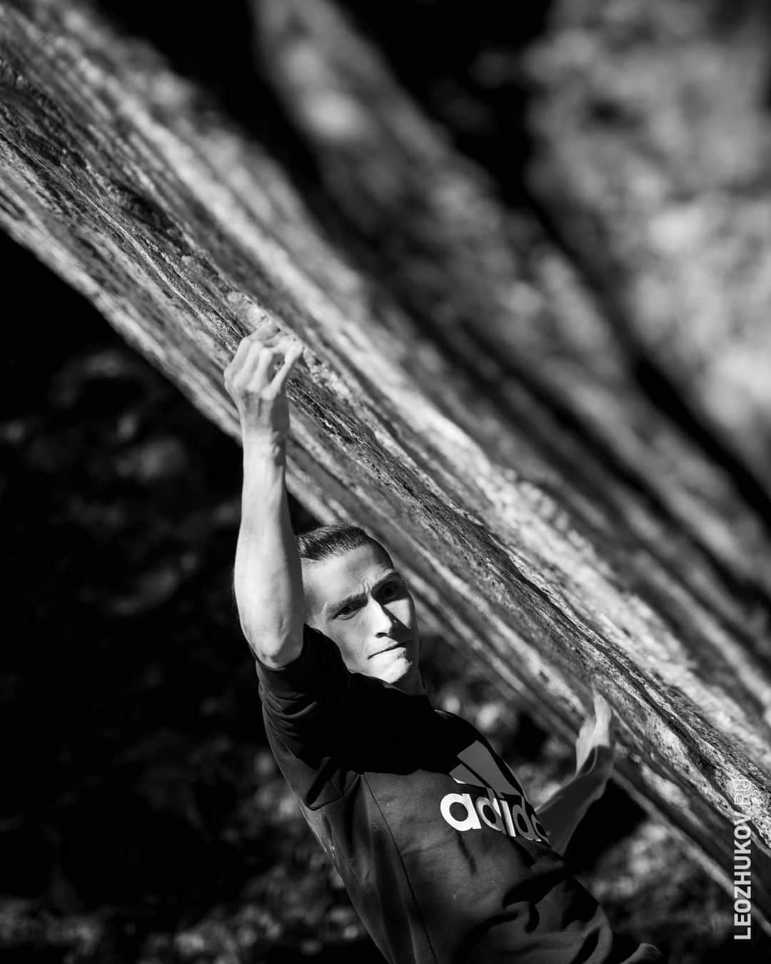 ルスタン・ゲルマノフさんのインスタグラム写真 - (ルスタン・ゲルマノフInstagram)「Miss climbing outdoor a lot and waiting to be back 💪 📸@leozhukovphoto」9月4日 16時55分 - gelmanovrustam