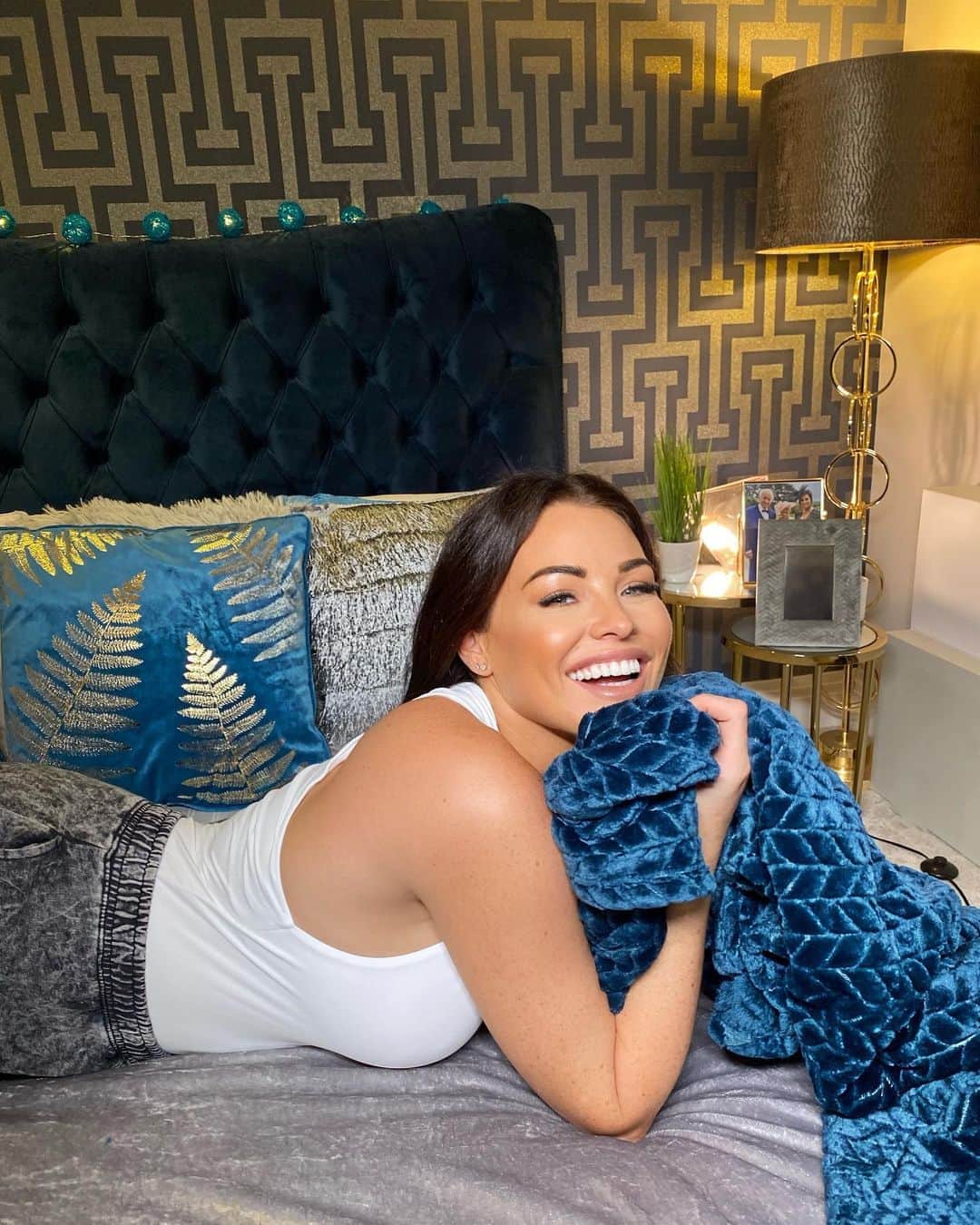 Jessica Wrightさんのインスタグラム写真 - (Jessica WrightInstagram)「Home is not a place…it’s a feeling 💙  __________________________________________ I have transformed my spare room with @pepandco @poundland furnishings, I can’t get over how amazing their new range is & the quality & price point 🙌🏼 , I challenge you to do the same & please send pics! 🏡 #homesweethome #ad」9月4日 16時59分 - jesswright77