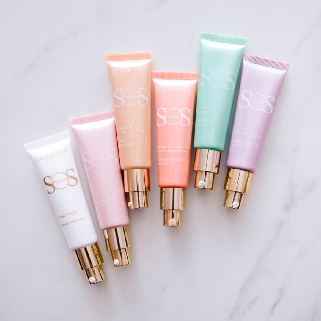 ClarinsUKさんのインスタグラム写真 - (ClarinsUKInstagram)「Redness, dullness and dark spots giving your complexion a hard time? Prime for perfection!   SOS Primer is a range of colour-correcting complexion primers to suit the needs of each skin tone, following the principles of colour theory 🤍💜🧡💚  Check out our colour wheel on Clarins.com to discover the colour that will target your beauty concern.  #Clarins #SOSPrimer #ColourCorrecting」9月4日 17時01分 - clarinsuk