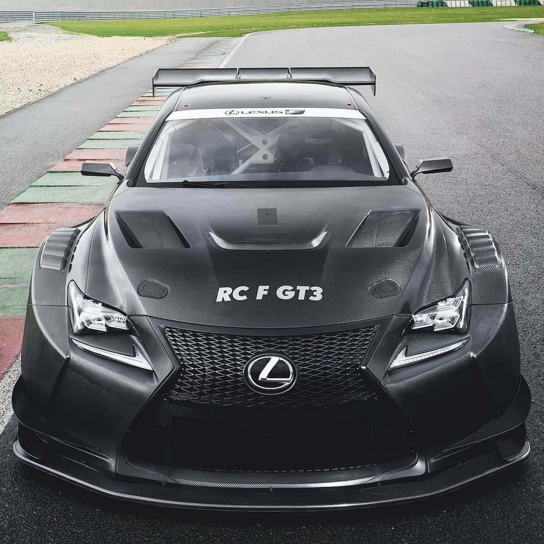 Lexus UKさんのインスタグラム写真 - (Lexus UKInstagram)「From road to race. #LexusRC through to #LexusRCF GT3.  #Design #CarDesign #Automotive #Lexus #Motorsport #LexusF #LexusPerformance」9月4日 17時08分 - lexusuk