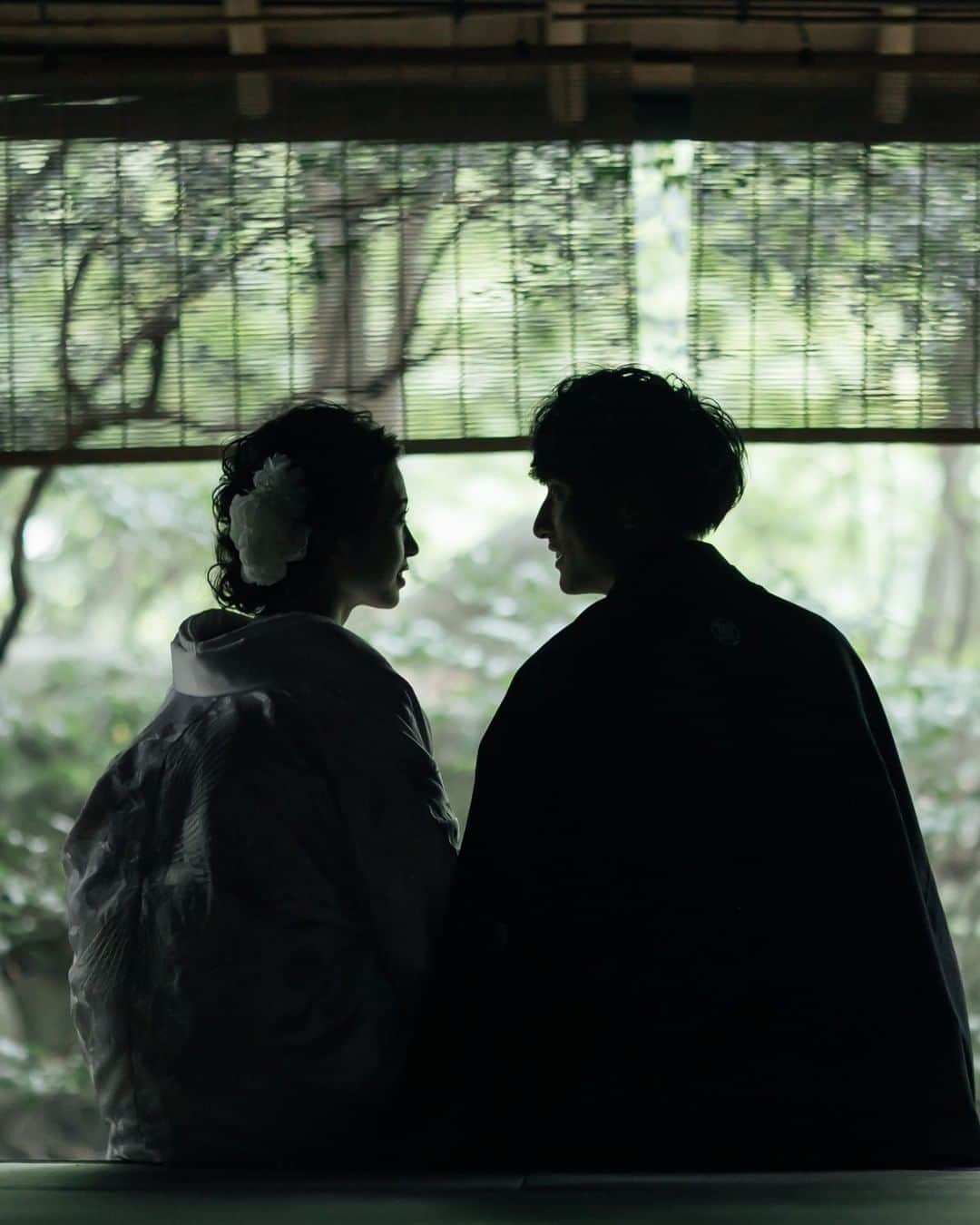 ラヴィ•ファクトリーさんのインスタグラム写真 - (ラヴィ•ファクトリーInstagram)「【写真で叶える結婚式】 . 日本の伝統美を代表する"白無垢" 歴史情緒を感じさせる庭園では 上品で芯のある花嫁姿を引き出します*  その時の感情や思い出、一瞬一瞬 大切にシャッターを切ります◎ —————— ラヴィファクトリー福岡: @fukuoka_laviephotography  Photographer: @kazuki_laviephotography  AREA:JAPAN,FUKUOKA #大濠日本庭園 —————— @laviefactoryをフォローして #laviefactory #ラヴィファクトリー のハッシュタグをつけて お写真を投稿してみてくださいね✳︎ . こちらの公式IG（@laviefactory） で取り上げさせていただきます✨ #wedding#weddingphotography #ラヴィファクトリー #laviefactory #photo #生きる写真 #ハートのある写真 #instawedding #結婚写真 #ウェディング #ウェディングフォト #撮影指示書 #ロケーションフォト #前撮り #プレ花嫁 #結婚準備 #写真好きな人と繋がりたい #フォトウェディング #卒花 #前撮り #後撮り #ウェディングニュース #プラコレ #和装フォト #白無垢 #和婚」9月4日 17時11分 - laviefactory