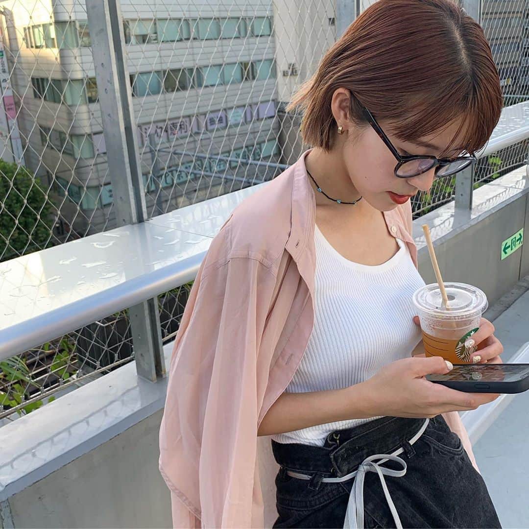 山本 絵里加のインスタグラム：「UNIQLO Uのシャツ💯 @uniqlo  #puu_fashion #shirts #ootd#UNIQLOU」