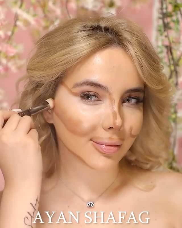 のインスタグラム：「Who else is obsessed with purple right now?? You look amazing  @ayanshafag 💜 ⠀⠀⠀⠀⠀⠀⠀⠀⠀ Products used- Scrub: Wishful Yo Glow Enzyme Scrub @wishfulskin Moisturizer: Wishful Honey Balm Jelly Moisturizer with a moisturizing Wand Tool @wishfulskin Foundation: HudaBeauty #FauxFilter Foundation @hudabeautyshop Concealer: #hudabeautyoverachiever Contour: #hudabeautytantour  Eyeshadow: #HudaBeautyMercuryRetrograde Eyeshadow Palette  Eyeliner: #hudabeautylifeliner Mascara: @hudabeauty #LEGITLASHES Double-Ended Mascara #legitlashes Highlighter: N.Y.M.P.H. All Over Highlighting Powder」