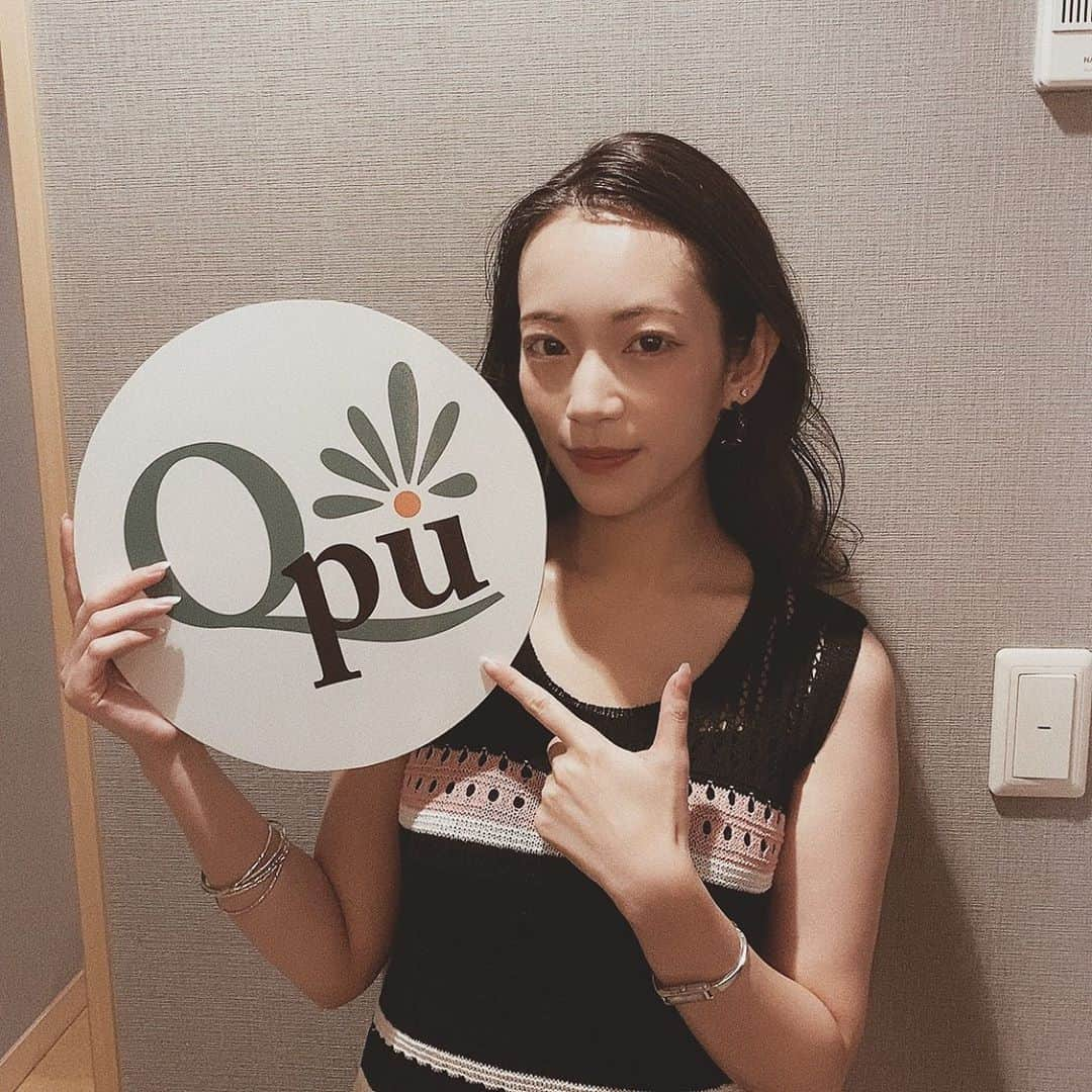 フォンチーさんのインスタグラム写真 - (フォンチーInstagram)「とってもスッキリしました。  Qpuさん、ありがとうございました。  小顔美容矯正専門サロン 「Qpu」表参道店 03-6427-4665」9月4日 23時51分 - fonchi1216