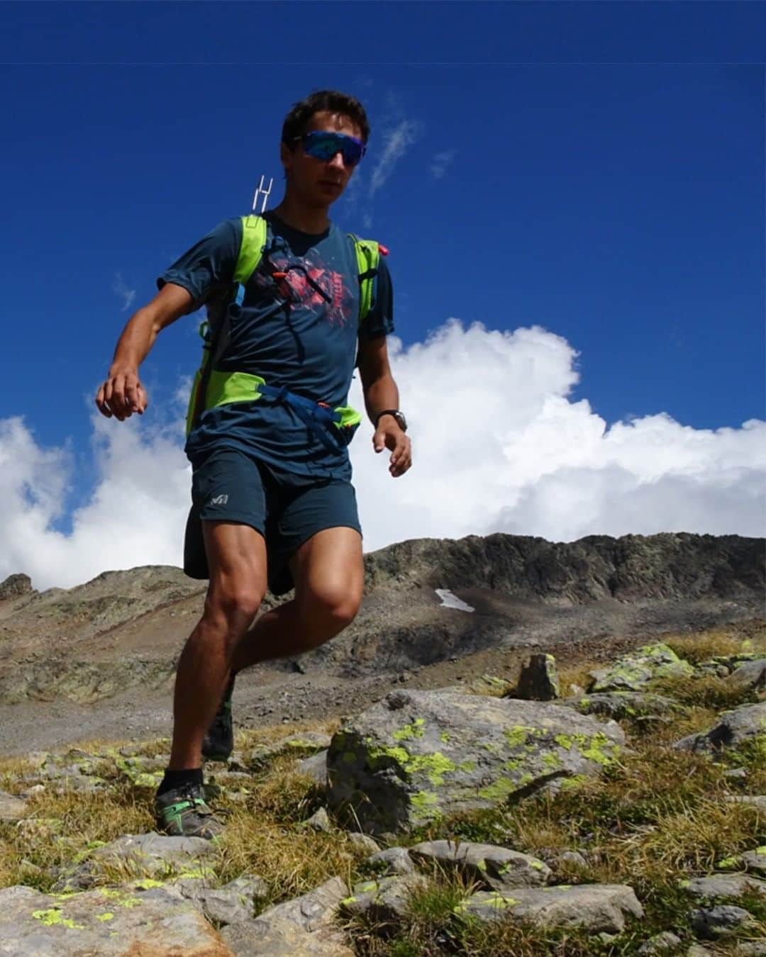 ミレーのインスタグラム：「Summer training for @seba_guich99 on the Aosta valley mountains!  #MilletRiseUp」