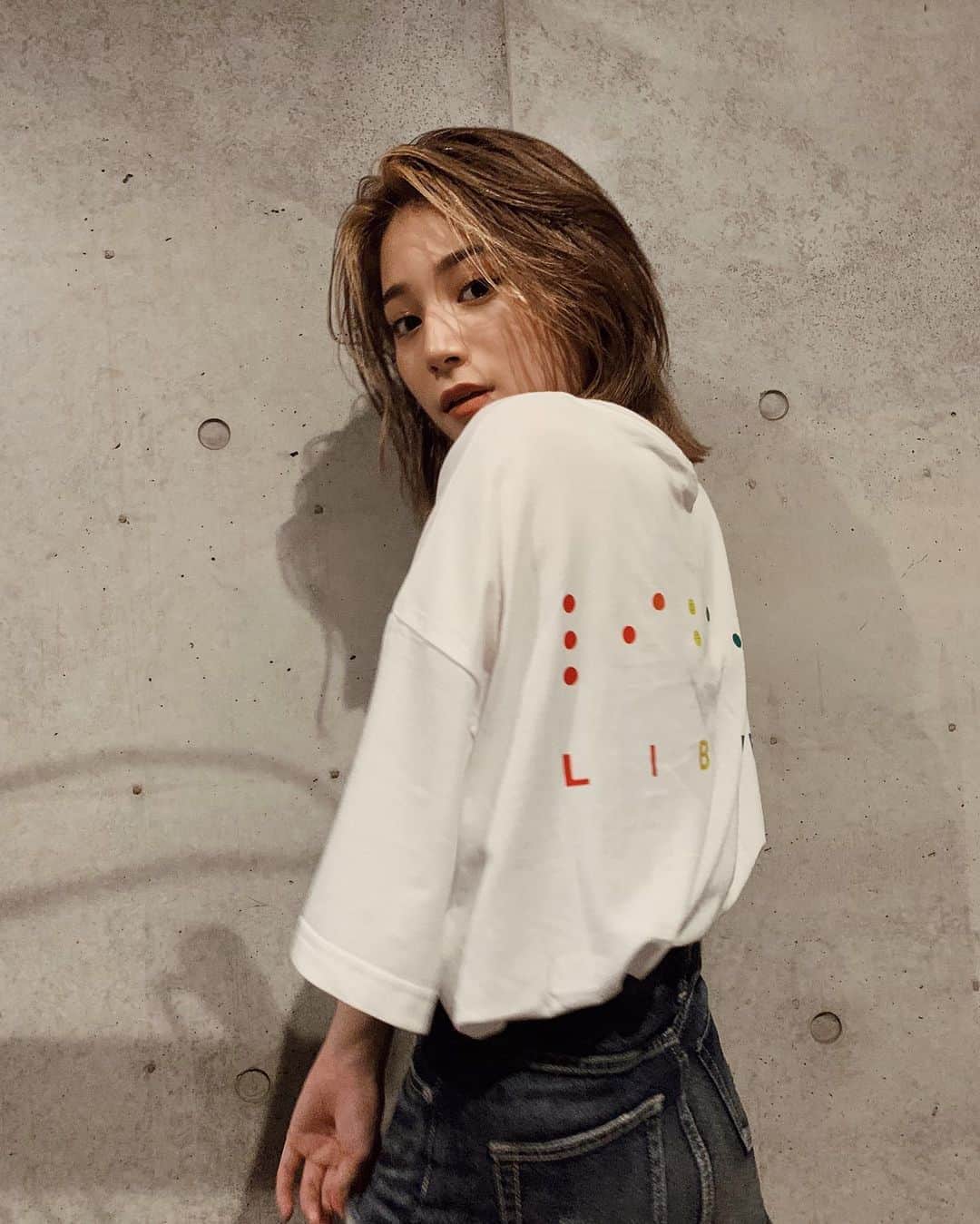 浪花ほのかのインスタグラム：「ゆるっとした私服もたまには良いね♥♥  #libere #liberejapan #welovelibere #リベーレ」