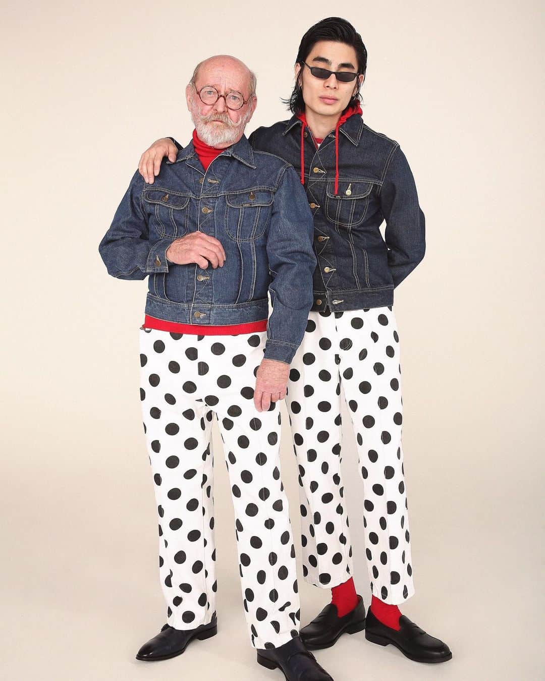 ARKさんのインスタグラム写真 - (ARKInstagram)「e.sen﻿ @e.sen2019 ﻿ 2020 Autumn & Winter Collection﻿ ﻿ #esen #esen2019 #thomas #arknets #ark #ark_utsunomiya﻿ @arknets_official」9月4日 19時56分 - ark_utsunomiya