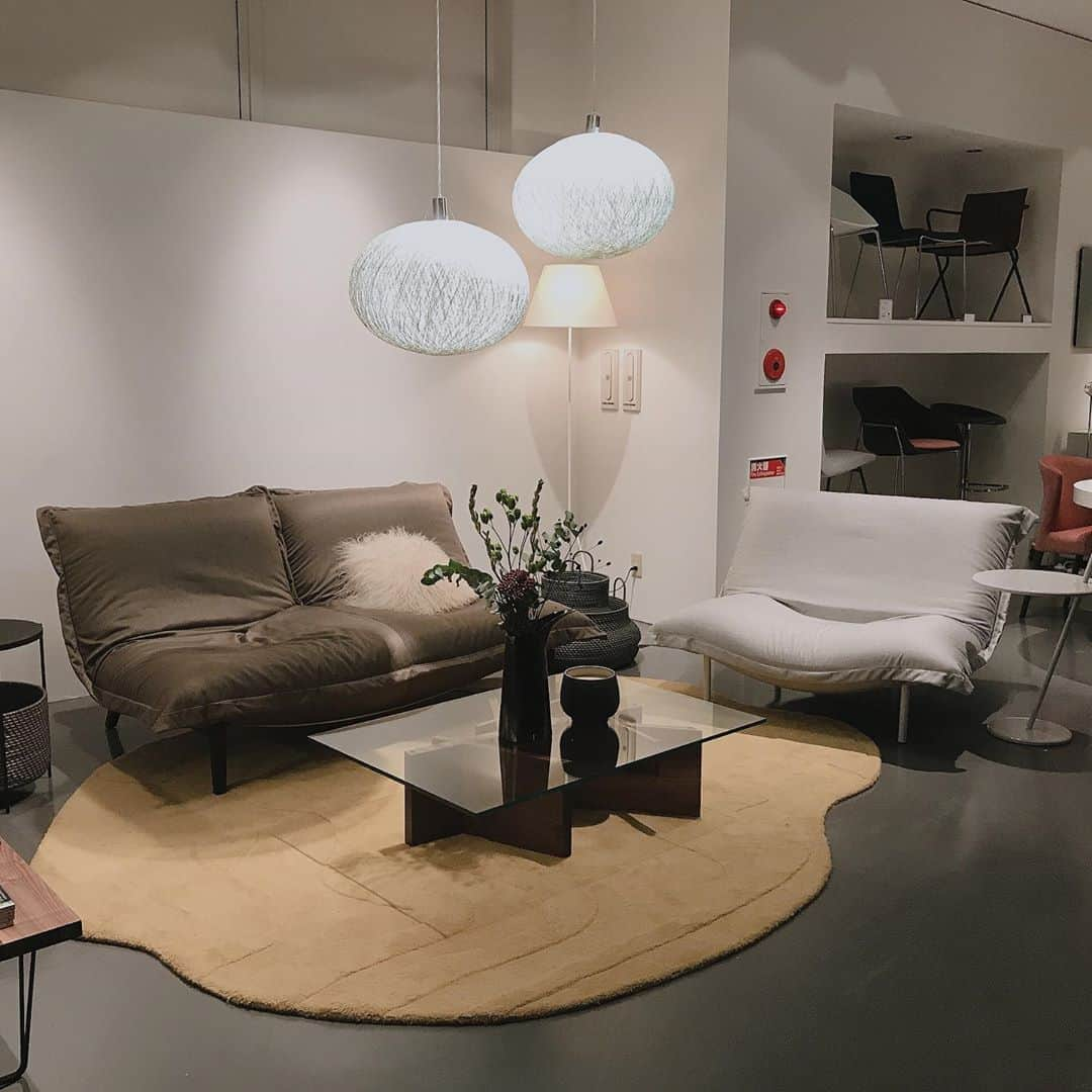 ligne roset shopのインスタグラム