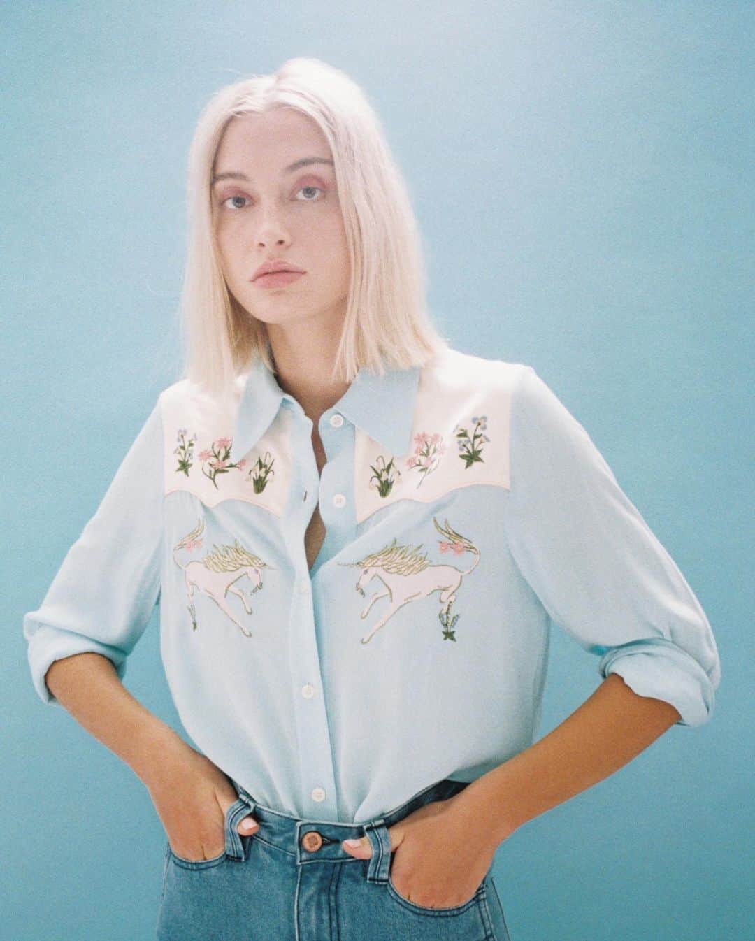 のインスタグラム：「The last rodeo shirt you’ll ever need. Tap photo to shop “Elvis Rodeo Shirt” from #SretsisPF20 🐎 #PF20TheLastUnicorn」