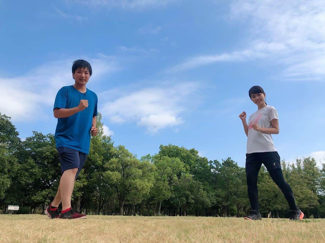 のインスタグラム：「今年は！6時間リモートマラソン🏃‍♀️  新型コロナの影響で多くのマラソン大会が中止になる中、 テレビせとうちでは10月18日(日)に 「ツナガル!6時間リモートマラソンwith TATTA」を 開催します✨  リモートマラソンって？と思う方、 実際に「チームななスパ///」を結成し 走ってみた様子をテレビせとうちの 公式YouTubeにアップしていますので、 ご覧ください😊  テレビせとうちのホームページから 申し込みもできますよ♪  ななスパではあと2回、 リモートならではの楽しい走り方を ご紹介します！✨  #テレビせとうち #マラソン大会 #今年はツナガル6時間リモートマラソン #アプリTATTAを使って #別々の場所で #楽しく走りましょう #YouTubeで走り方を紹介しています」