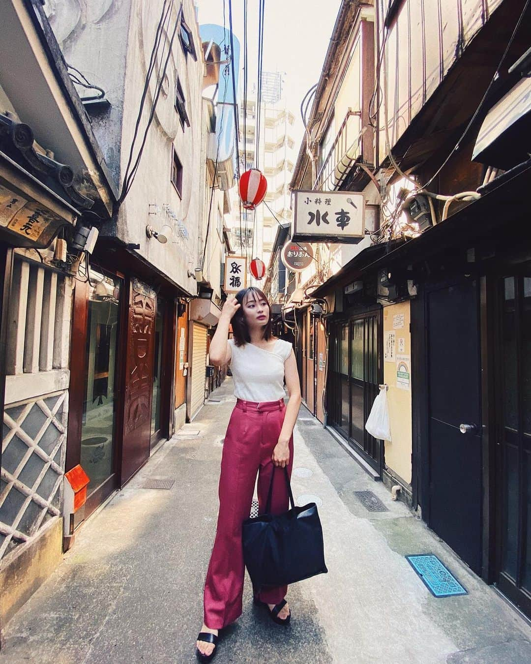 Luna.（ルナ）さんのインスタグラム写真 - (Luna.（ルナ）Instagram)「・🐺 Luna. Shibuya ・」9月4日 20時33分 - luna.singuitar